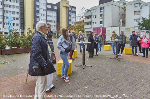 25.10.2025 - Illustrationen und Wall Art mit Katharina Konte und Architekten Herbert Kocht des Marx-Zentrum  